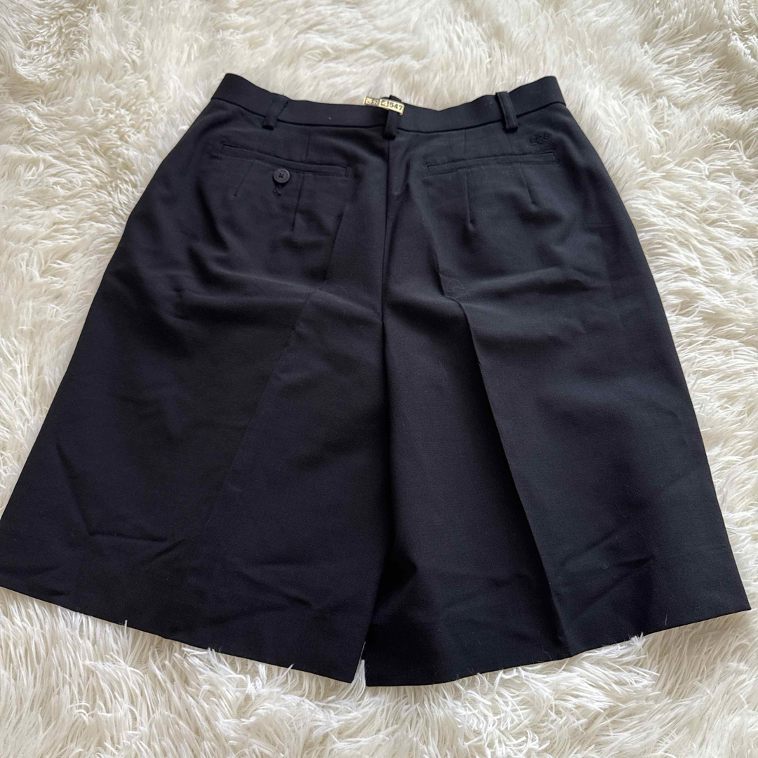 23区(ニジュウサンク)の23区スポーツ　キュロット短パンショートパンツ　ブラック黒70ゴルフ大きいサイズ レディースのパンツ(キュロット)の商品写真