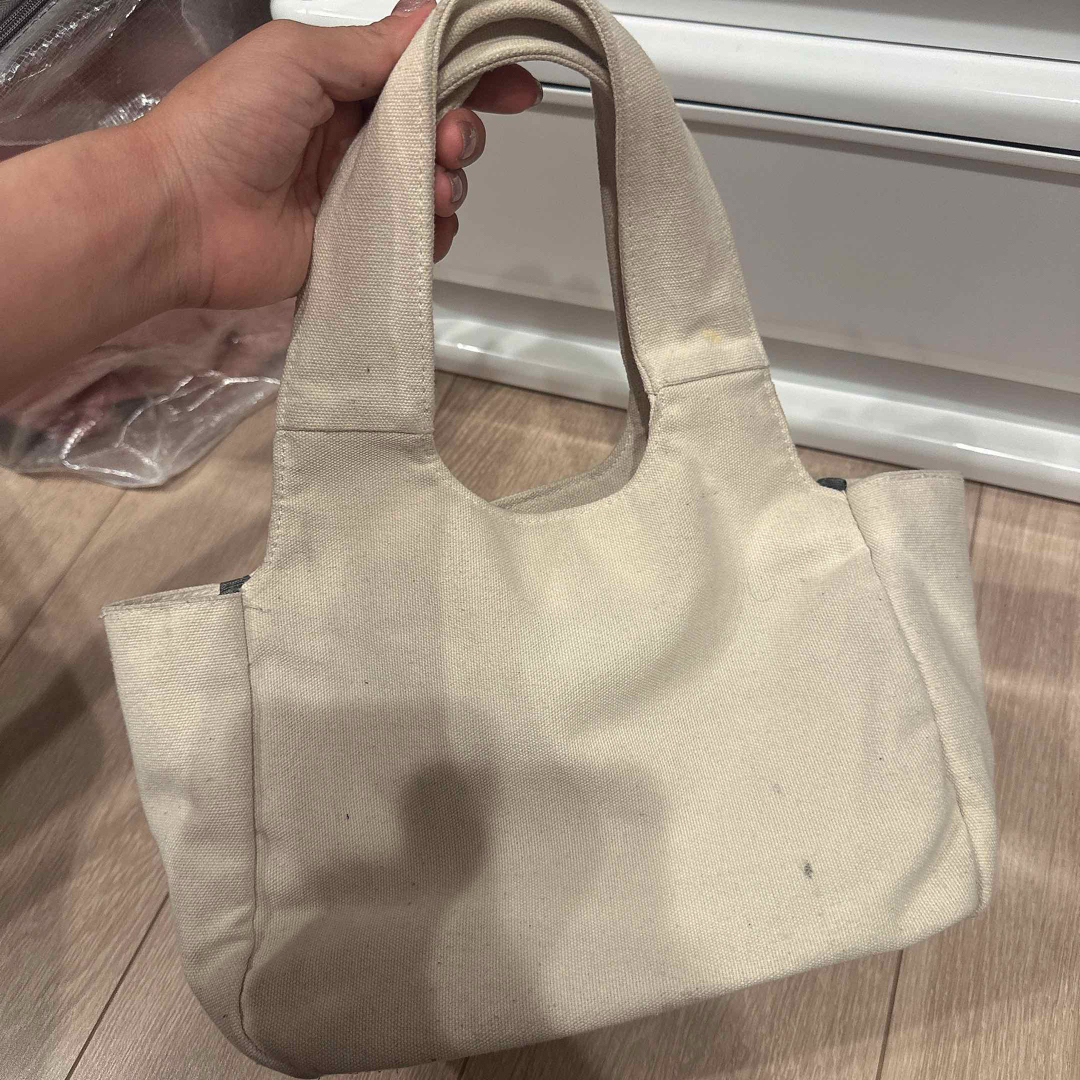 ちいかわ(チイカワ)のモモンガ　ちいかわ　お顔トートバッグ　ランチバッグ レディースのバッグ(トートバッグ)の商品写真