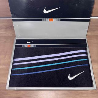 ナイキ(NIKE)のNIKE　ナイキ　スポーツタオル　ブラック　内野(タオル/バス用品)