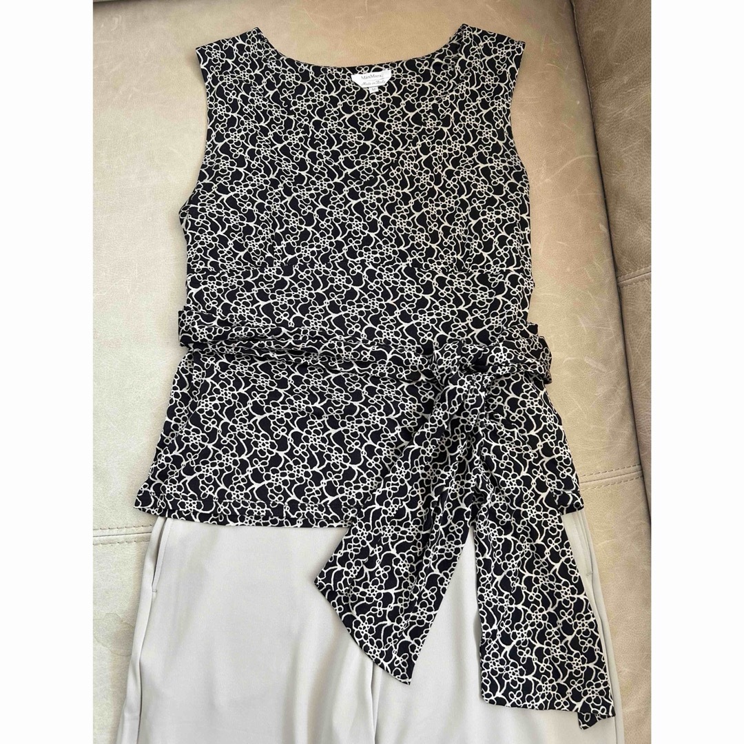 Max Mara(マックスマーラ)のMax Mara リボン付きV襟ブラウス レディースのトップス(シャツ/ブラウス(半袖/袖なし))の商品写真