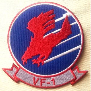 【送料込み】新品☆VF-1のアイロンワッペン（トップガン）(その他)