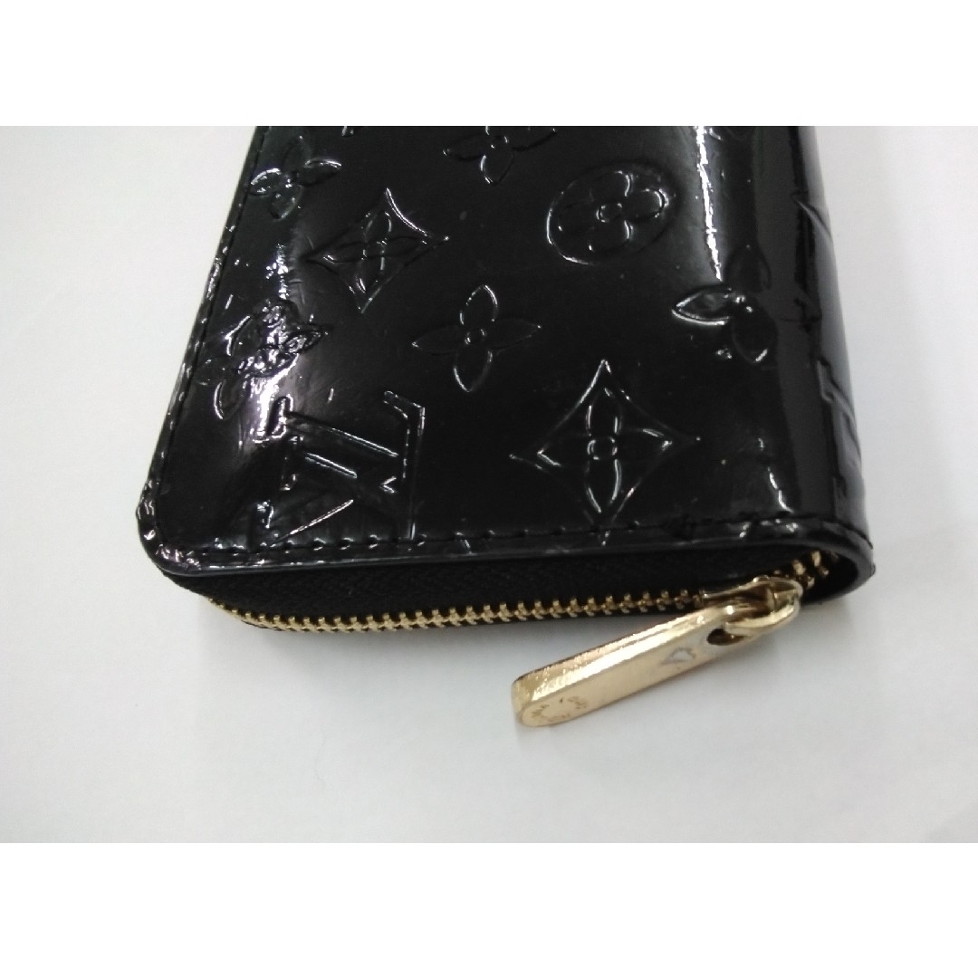 LOUIS VUITTON(ルイヴィトン)のヴィトン　ヴェルニ　ラウンドファスナー　長財布 レディースのファッション小物(財布)の商品写真