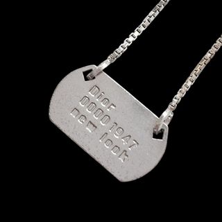 クリスチャンディオール(Christian Dior)の良品　クリスチャンディオール　ネックレス　プレート　ユニセックス　シルバー(ネックレス)