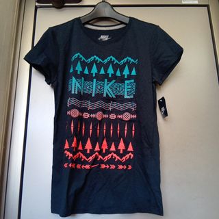 ナイキ(NIKE)の新品NIKE半袖Tシャツ(Tシャツ(半袖/袖なし))