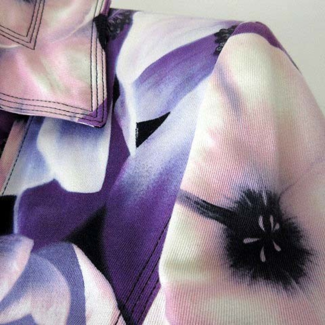 Gianni Versace(ジャンニヴェルサーチ)のジャンニヴェルサーチ 希少 ライダースジャケット コットン 花柄 M ラベンダー レディースのジャケット/アウター(ライダースジャケット)の商品写真