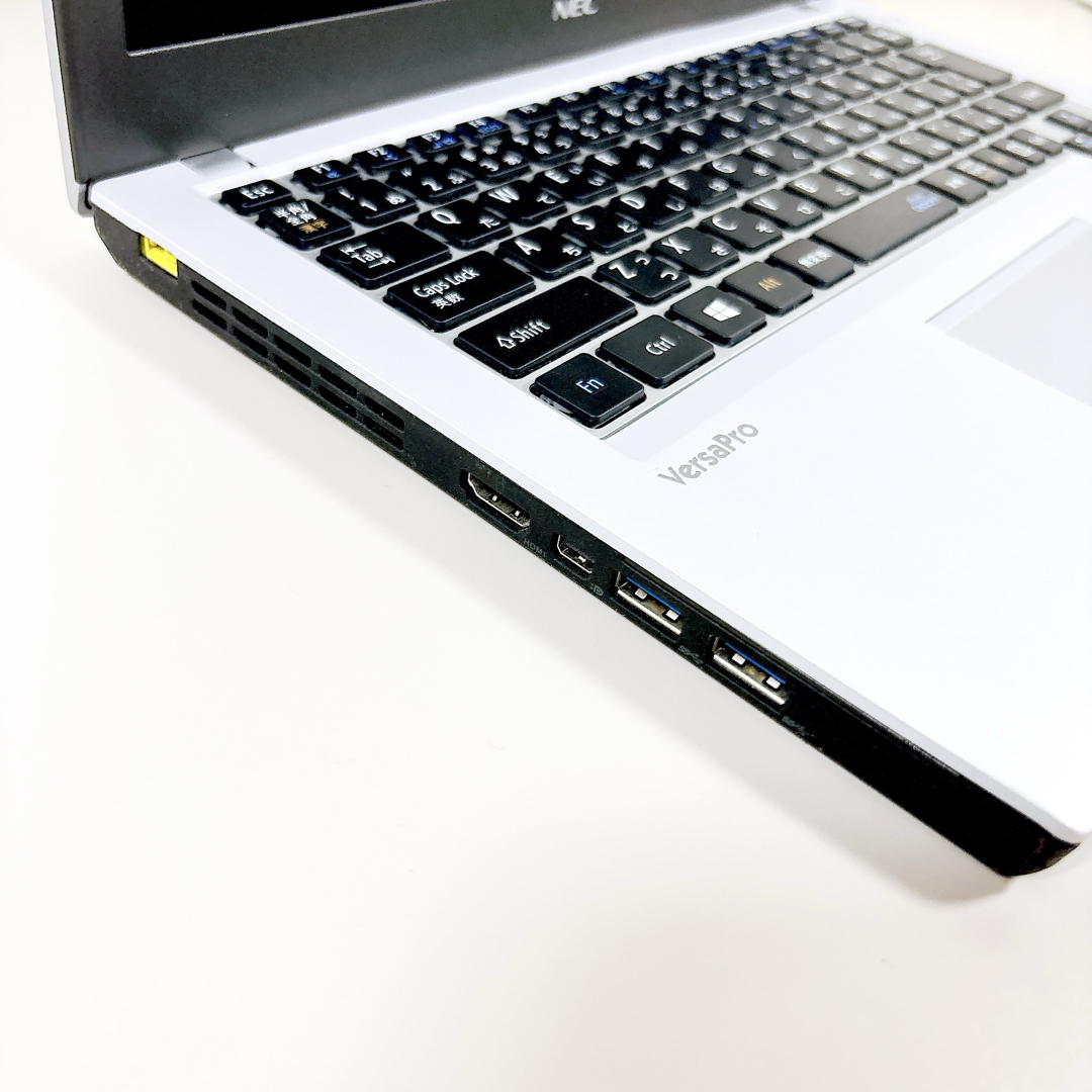 NEC(エヌイーシー)のコンパクトサイズ✨MS Office付き 新品SSD ノートパソコン NEC スマホ/家電/カメラのPC/タブレット(ノートPC)の商品写真
