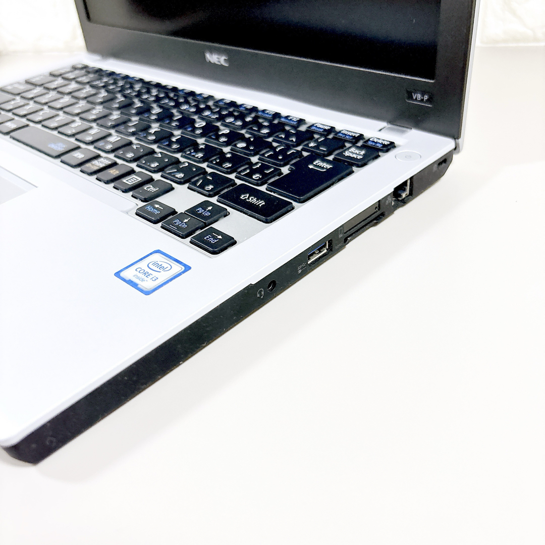NEC(エヌイーシー)のコンパクトサイズ✨MS Office付き 新品SSD ノートパソコン NEC スマホ/家電/カメラのPC/タブレット(ノートPC)の商品写真