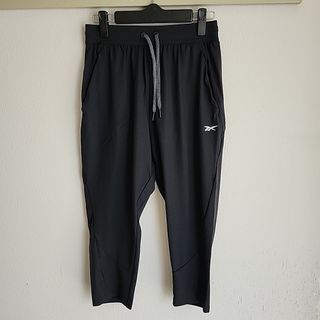 Reebok　リーボック　レディース　XSサイズ　新品タグ付き