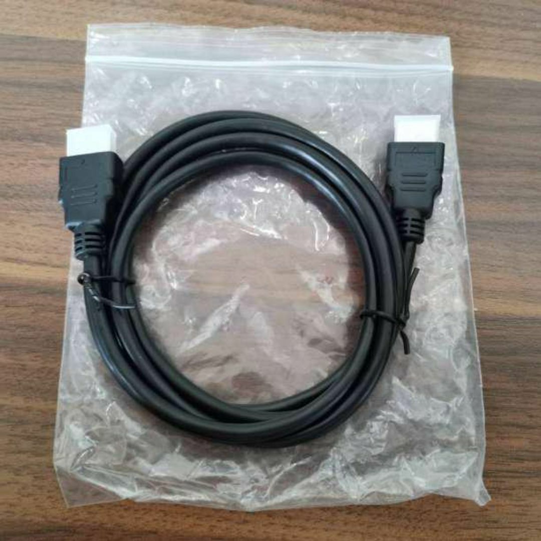 HDMI ケーブル １.５ｍ  ３本 スマホ/家電/カメラのテレビ/映像機器(映像用ケーブル)の商品写真