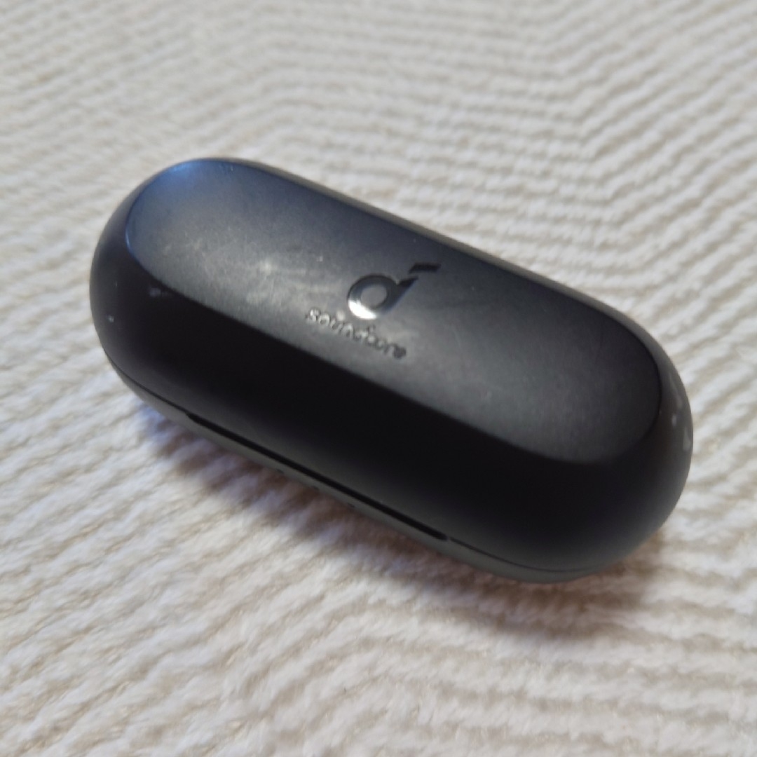 Anker(アンカー)のAnker Soundcore Liberty Neo 2　充電器　充電ケース　 スマホ/家電/カメラのオーディオ機器(ヘッドフォン/イヤフォン)の商品写真