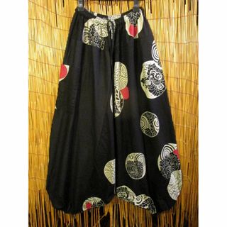 【ＳＡＬＥ】⑥新品＊コットン素材＊黒色＋和風プリント＊ふんわり＊サルエルパンツ(サルエルパンツ)
