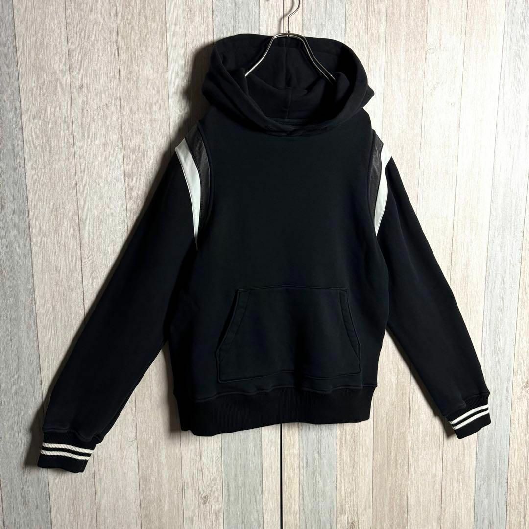 AMIRI(アミリ)の3071【希少デザイン・美品】アミリ レザー切替＆カシミヤ混 テディパーカー メンズのトップス(パーカー)の商品写真