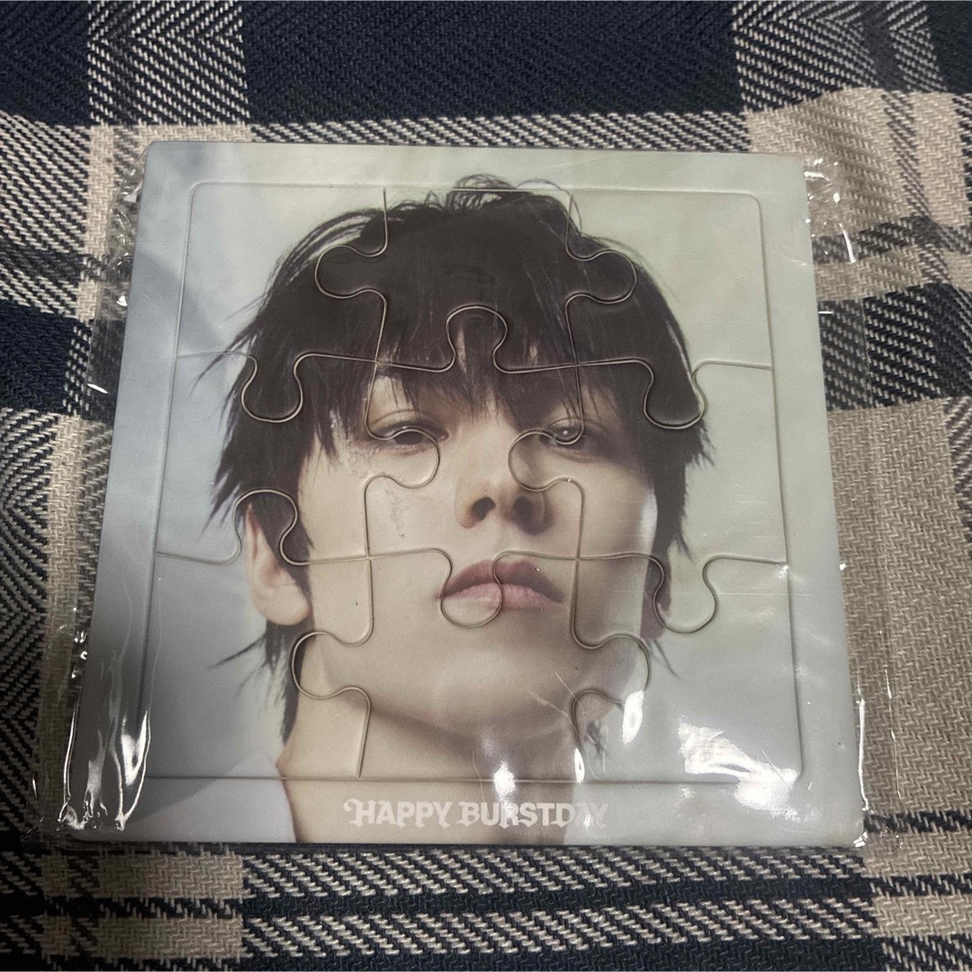 SEVENTEEN(セブンティーン)のHAPPY BURSTDAY NEW MYSELF パズル バーノン エンタメ/ホビーのタレントグッズ(アイドルグッズ)の商品写真