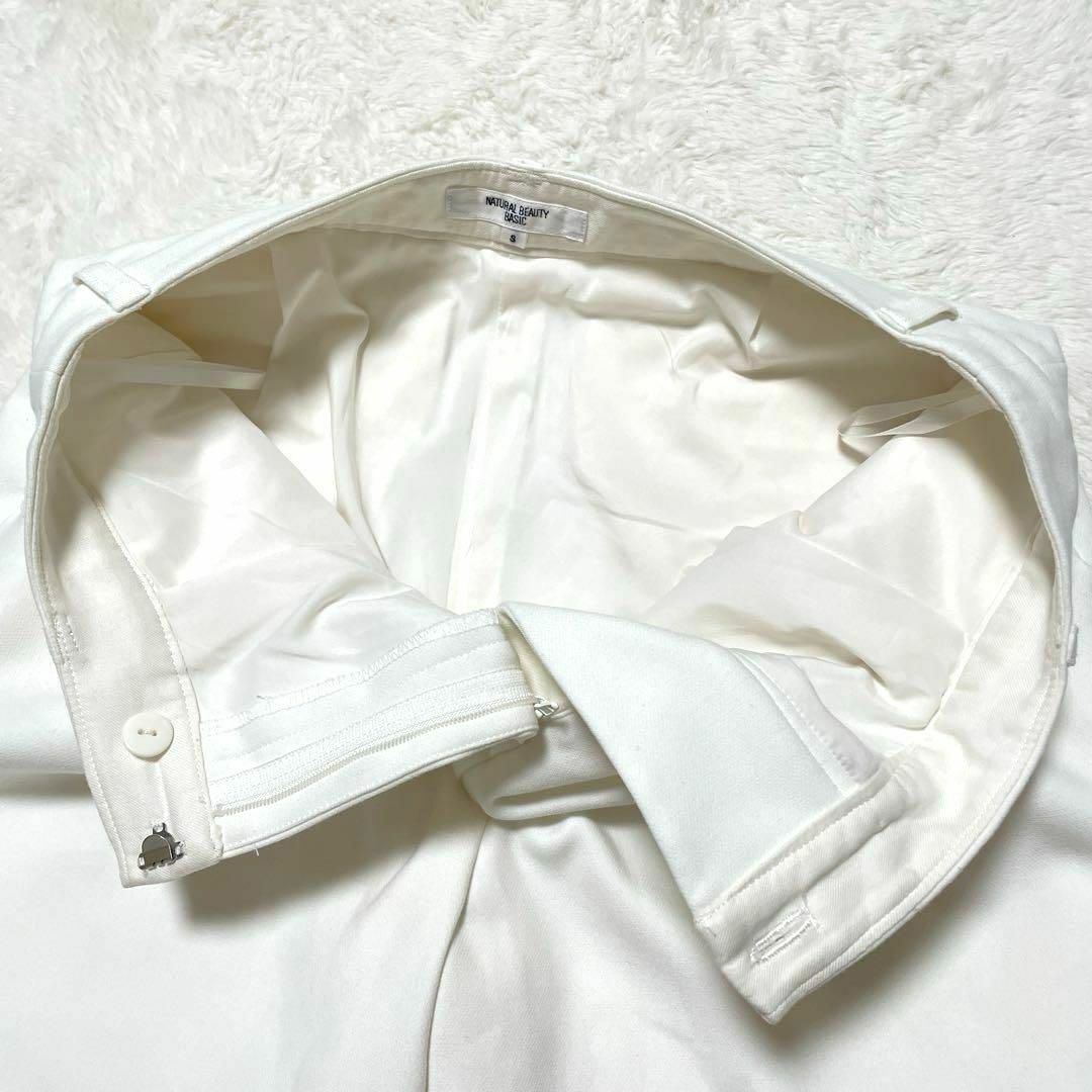 NATURAL BEAUTY BASIC(ナチュラルビューティーベーシック)のzo719 ナチュラルビューティーベーシックタックカジュアルスラックス/パンツ レディースのパンツ(カジュアルパンツ)の商品写真