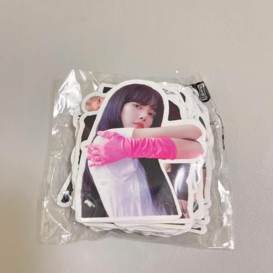 【50枚】ブラックピンク ブラピン BLACKPINK 防水シールステッカー エンタメ/ホビーのタレントグッズ(アイドルグッズ)の商品写真