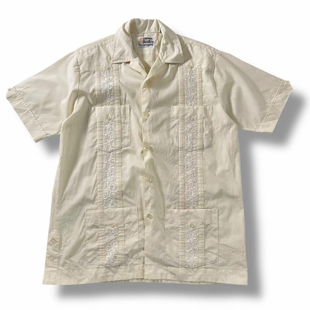 VINTAGE(ヴィンテージ)の70s YUCATECA キューバシャツ ヴィンテージ ベージュ M 古着 刺繍 メンズのトップス(Tシャツ/カットソー(半袖/袖なし))の商品写真