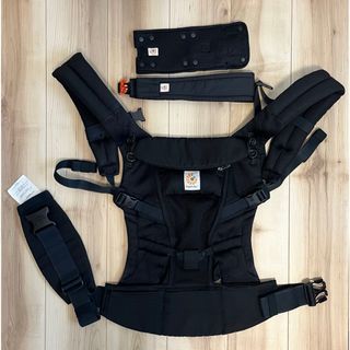 エルゴ　アダプト　クールエア　ブラック　日本正規品