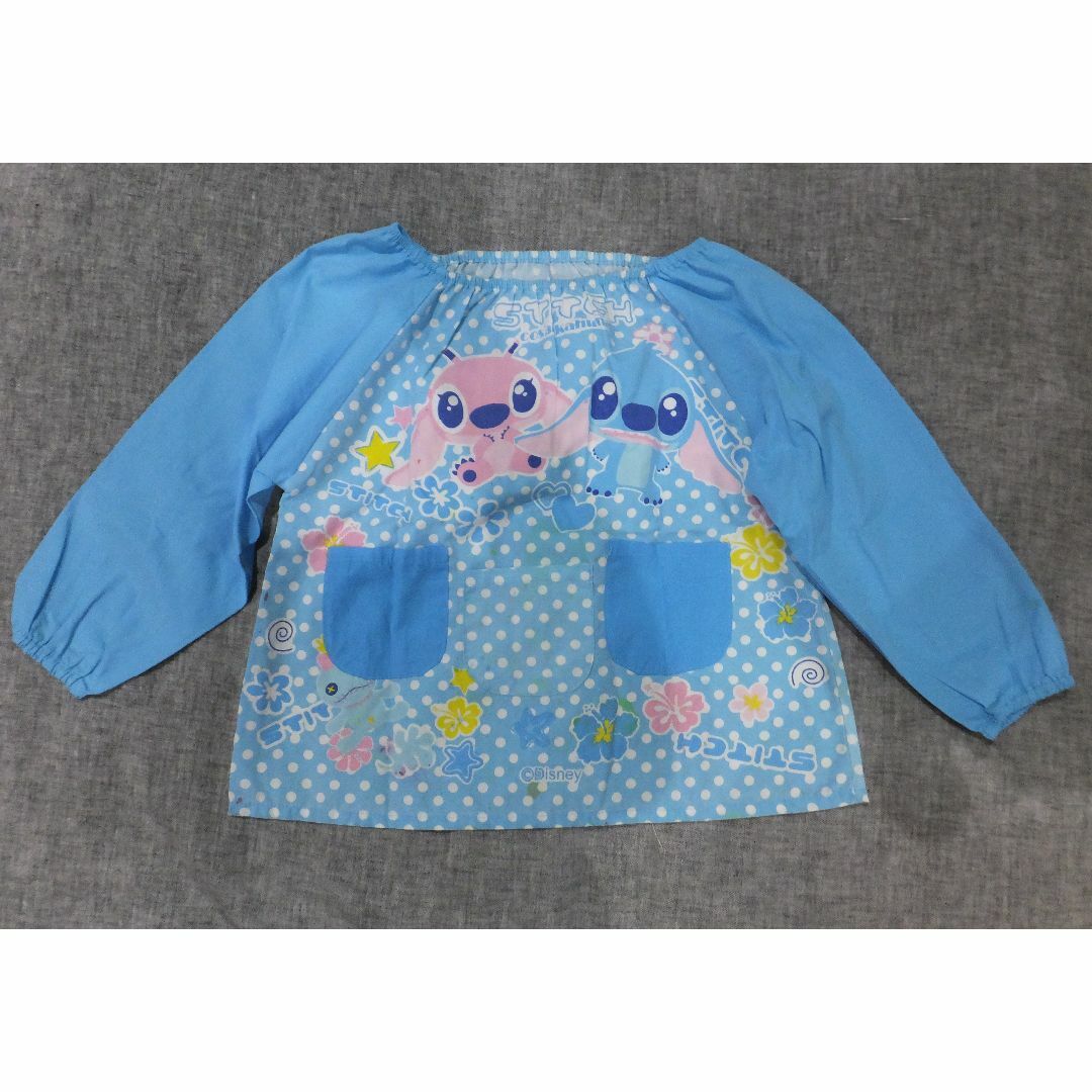 ディズニー ★スティッチ ★スモック★size１１０ キッズ/ベビー/マタニティの授乳/お食事用品(お食事エプロン)の商品写真