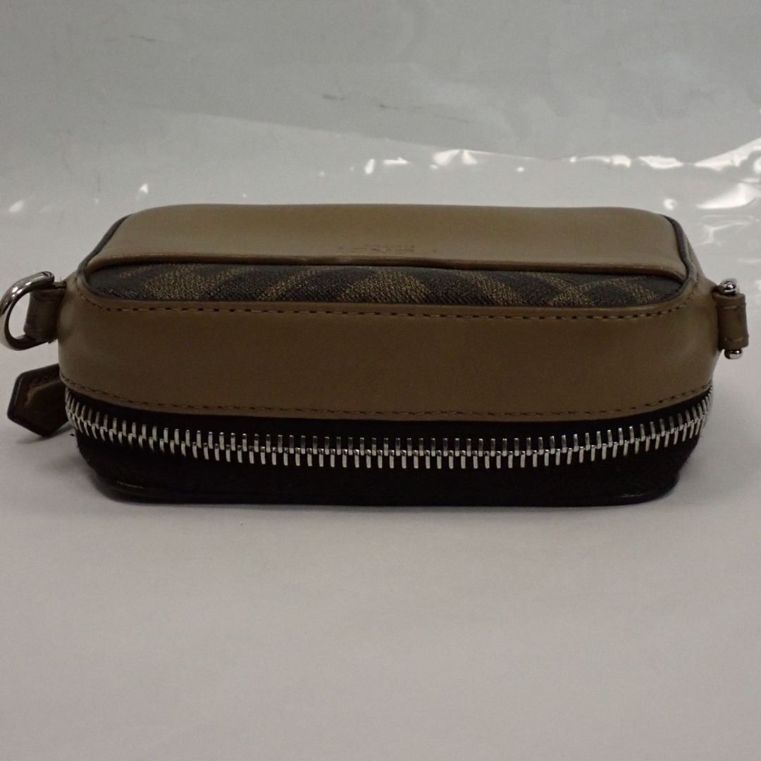 FENDI(フェンディ)のフェンディ ショルダーバッグ ミニクロスボディバッグ ズッカ柄 7M0344 本革 ブラウン系 レディース Th633511 中古 レディースのバッグ(ショルダーバッグ)の商品写真