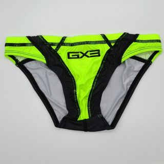 【GX3】競パン風ビキニブリーフ 黒×蛍光イエロー系MサイズY80-1097-9(その他)