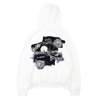 シャネル(CHANEL)の【美品】CHANEL シャネル パーカー P63299 グラフィティ ロゴ COCOマーク カメリア ラインストーン スパンコール 花柄 スウェット フーディー ジップアップ コットン100％ ロングスリーブ 長袖 トップス レディース サイズ L ホワイト マルチカラー 白 イタリア製(パーカー)