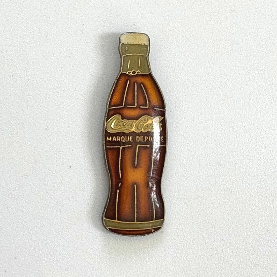 コカ・コーラ(コカコーラ)の★40021 フランス雑貨 フレンチ ピンズ ピンバッジ コカコーラ 9個セット エンタメ/ホビーの美術品/アンティーク(その他)の商品写真