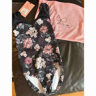 stina キッズ花柄最新レオタード メッシュバッグ付き