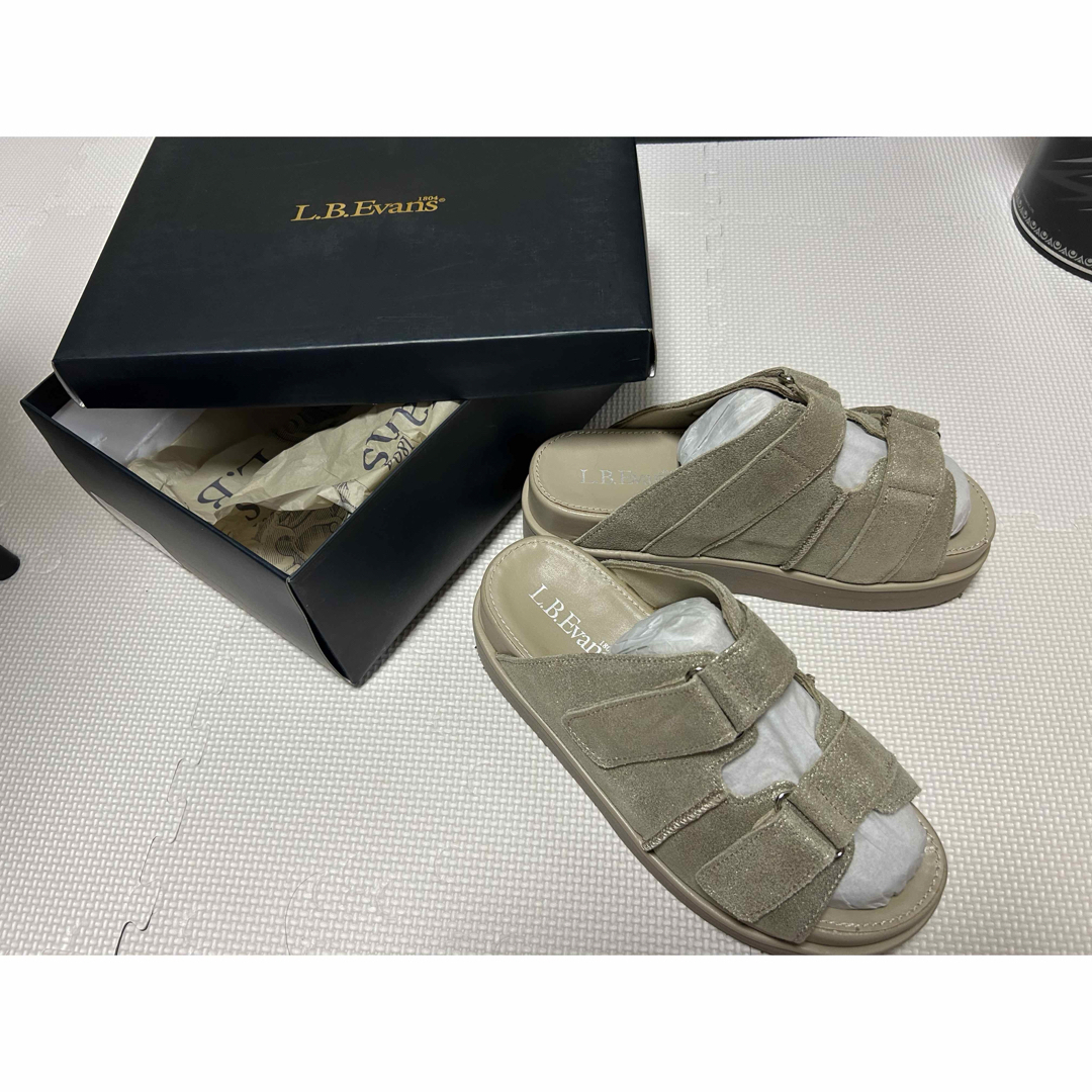 L.B.Evans Rosie 厚底サンダル （Pewter） レディースの靴/シューズ(サンダル)の商品写真