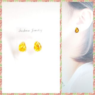 No.588-E　【再販】琉球ガラス⭐樹脂ポスト☆レジンピアス☆オレンジイエロー