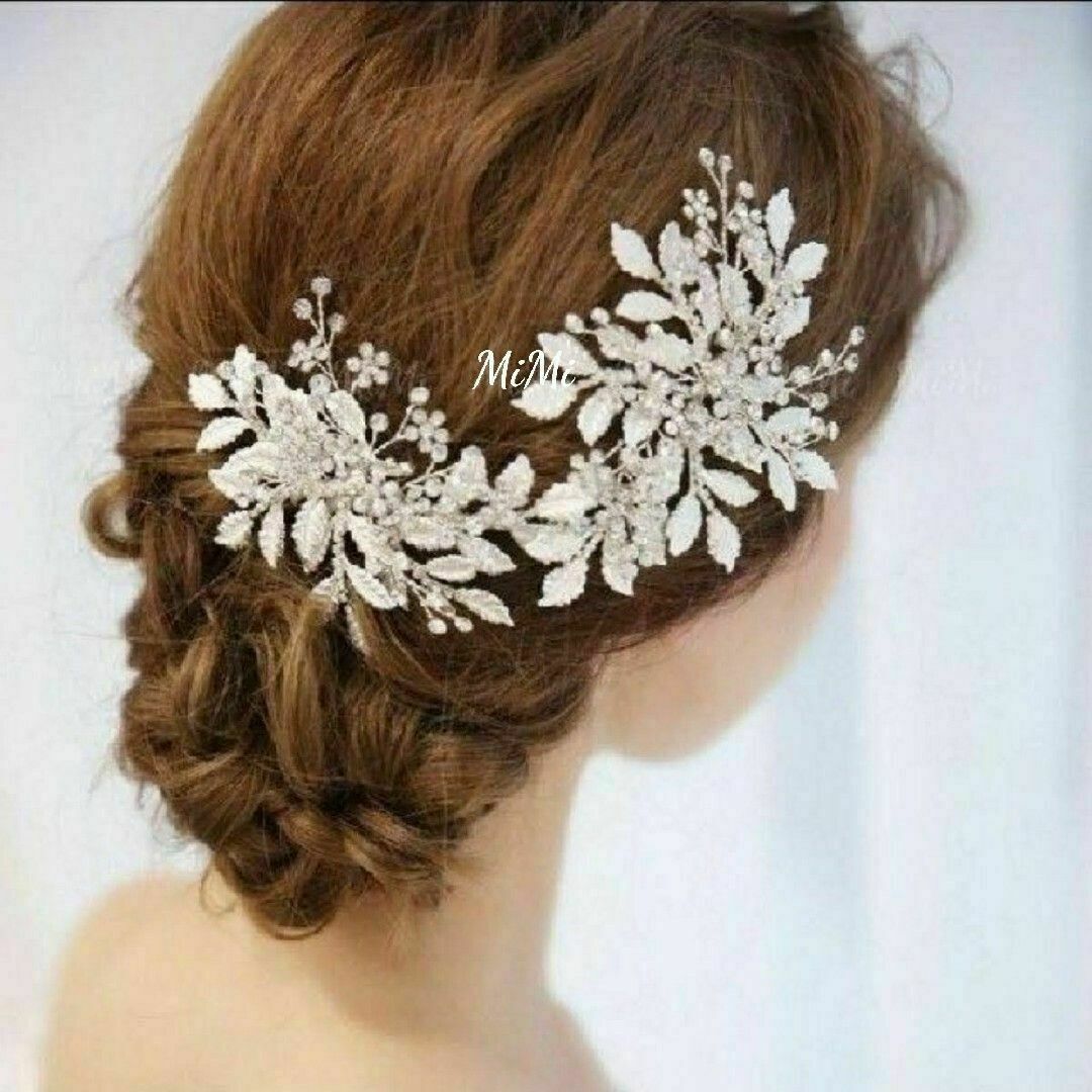 ピアス☆ウェディングアクセサリーパール花 ブライダルシルバー結婚式パーティー レディースのアクセサリー(ピアス)の商品写真