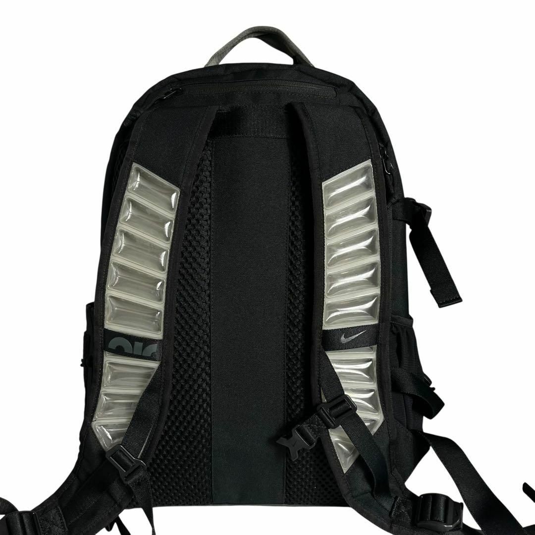 NIKE(ナイキ)のNIKE リュック ブラックユーティリティ　バックパック426 メンズのバッグ(バッグパック/リュック)の商品写真