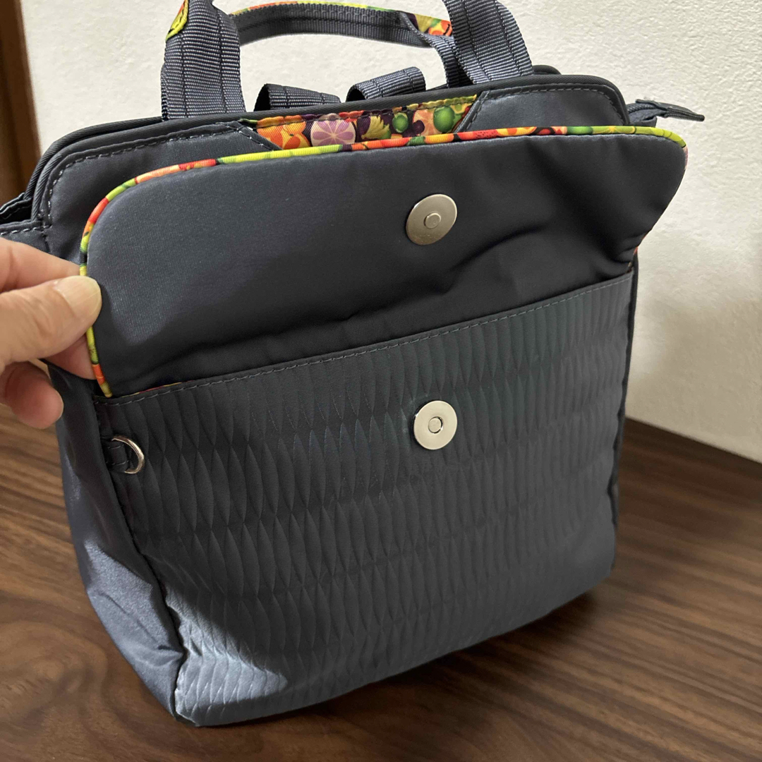 beside-u(ビサイユ)の超美品　ビサイユ　ハンド、ショルダー、リュック3wayバック レディースのバッグ(ショルダーバッグ)の商品写真