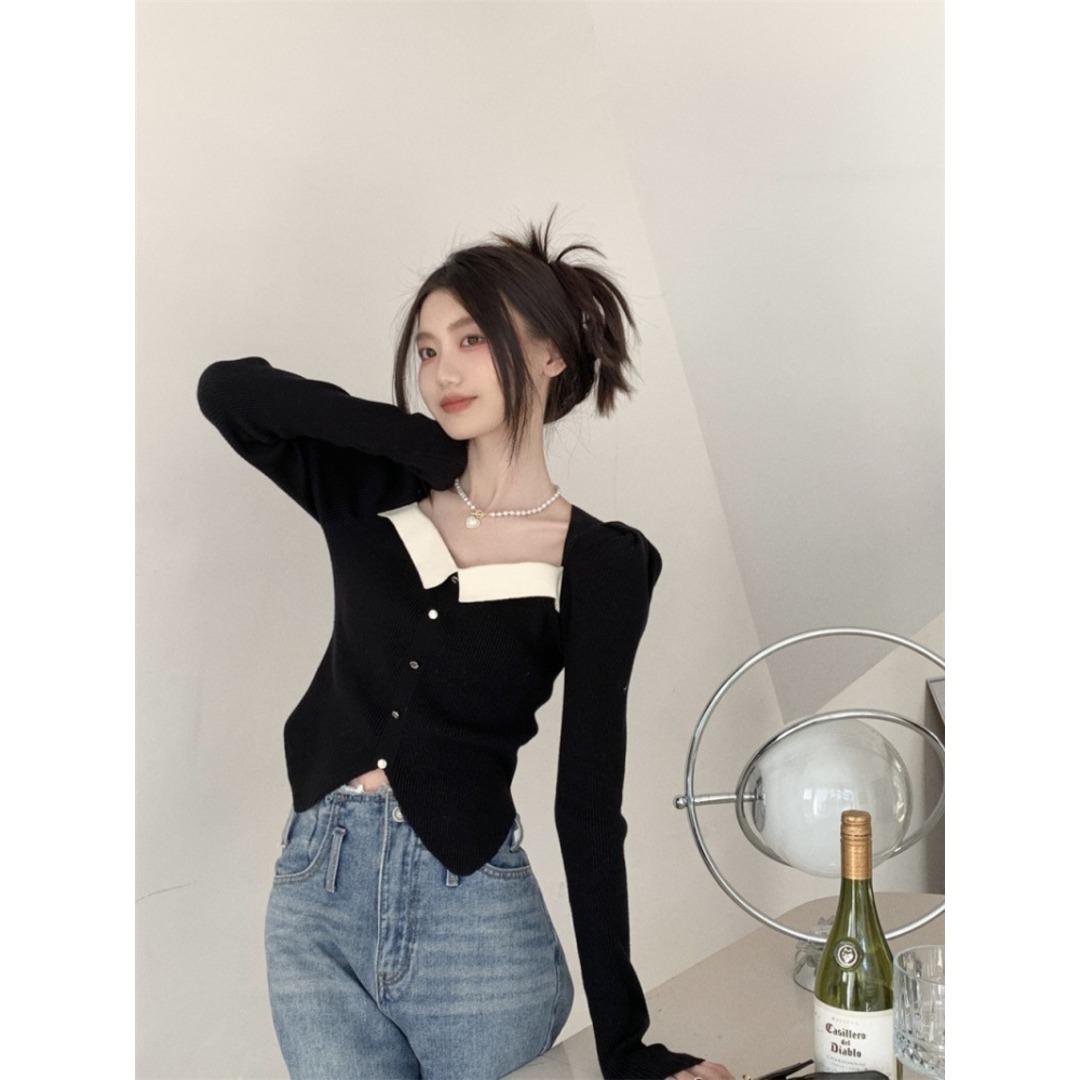 【残り１点】レデイース　長袖　韓国風　フリー　白黒　シンプル レディースのトップス(Tシャツ(長袖/七分))の商品写真