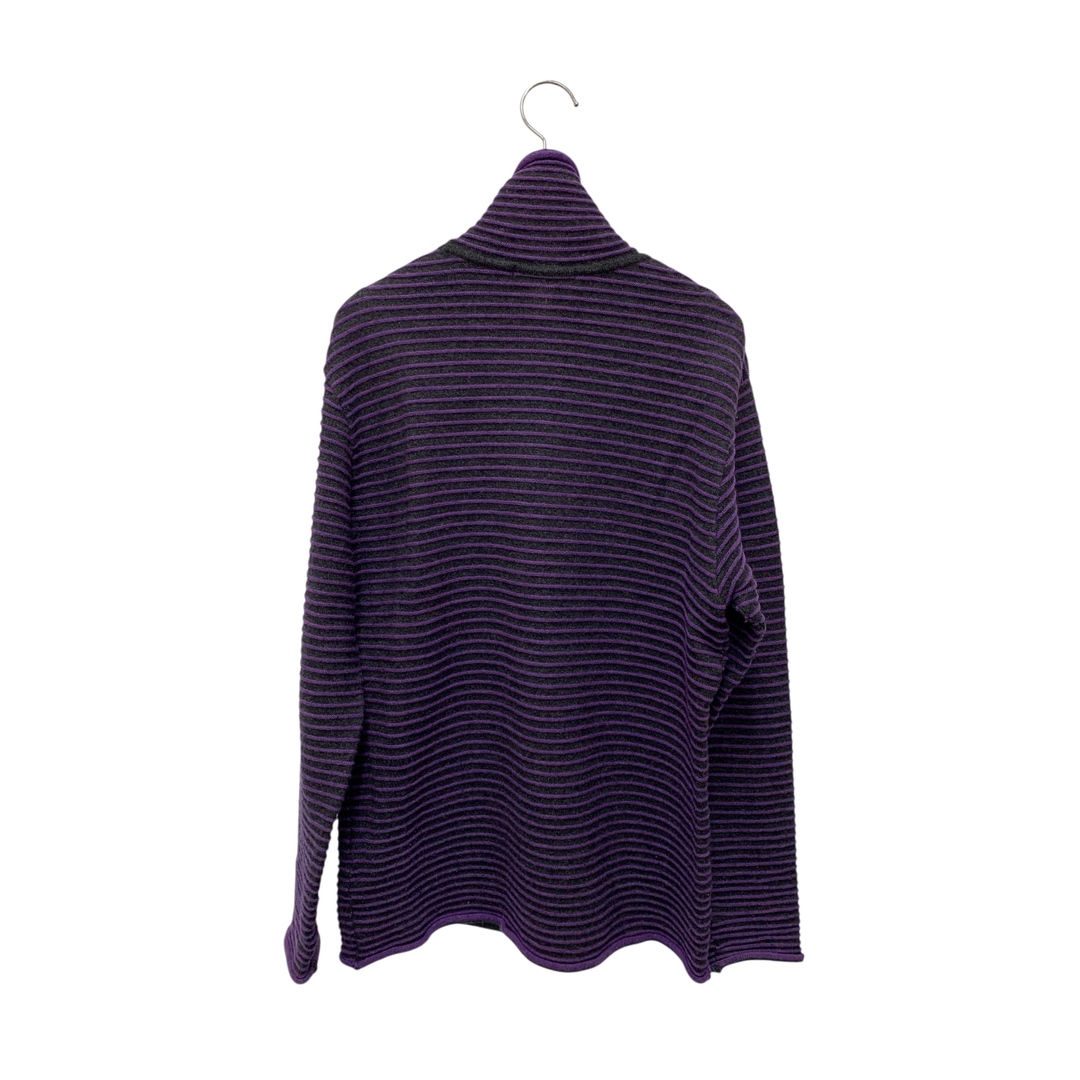 ISSEY MIYAKE(イッセイミヤケ)のイッセイミヤケ ME83KN039 タートルネックニット 2 パープル パイピング ITUHH57IYJW8 メンズのトップス(ニット/セーター)の商品写真