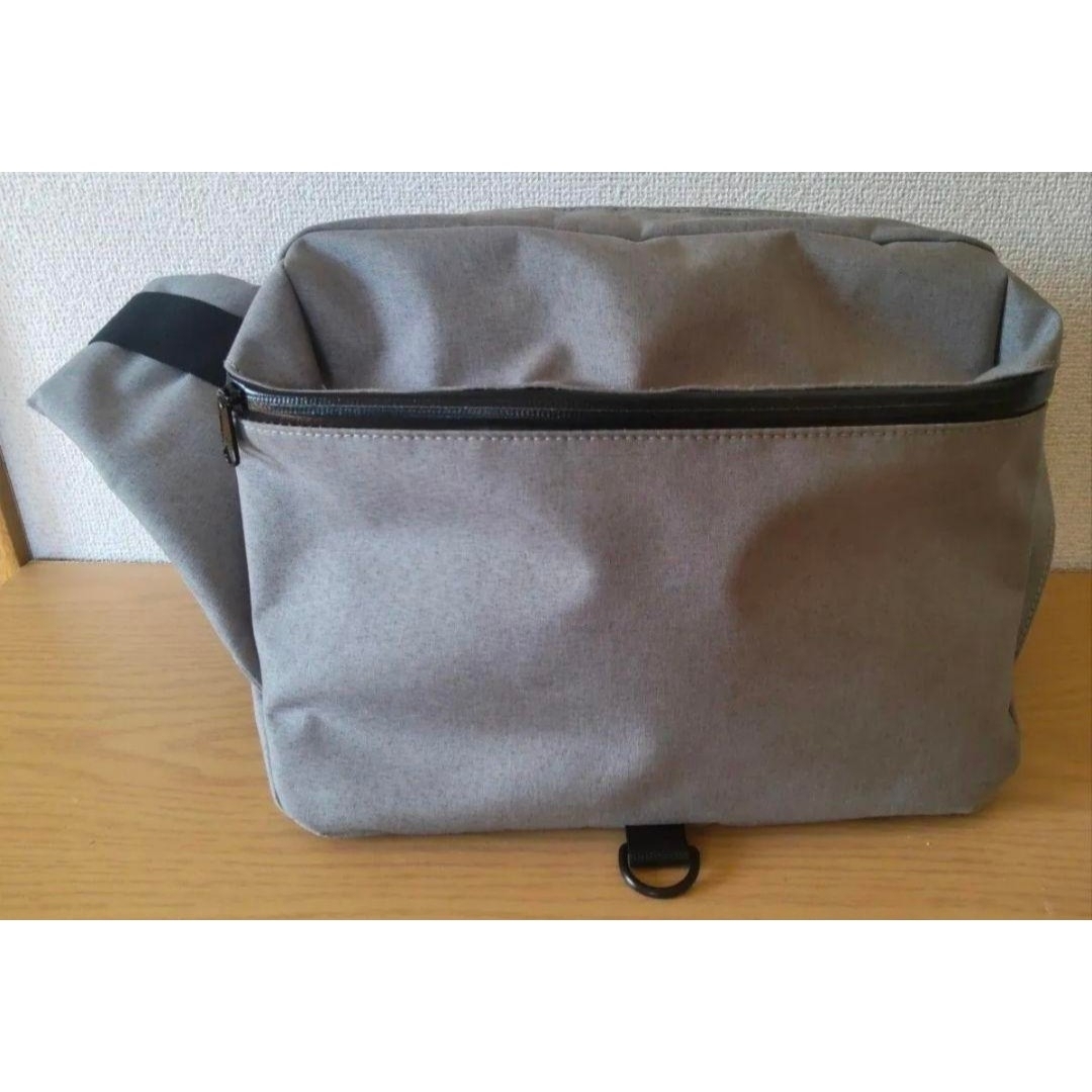 ADAM PATEK(アダムパテック)の＃【★定価11,000円★】アダムパテック ヘザーナイロンボディバッグ グレー メンズのバッグ(ボディーバッグ)の商品写真