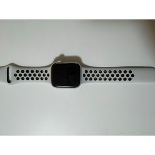 Apple Apple WatchNIKE SE 40mm シルバーアルミケース