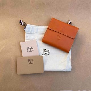 イルビゾンテ(IL BISONTE)の折り財布　ミニ財布　三つ折り財布　コインケース　小銭入れ　キャラメル(財布)