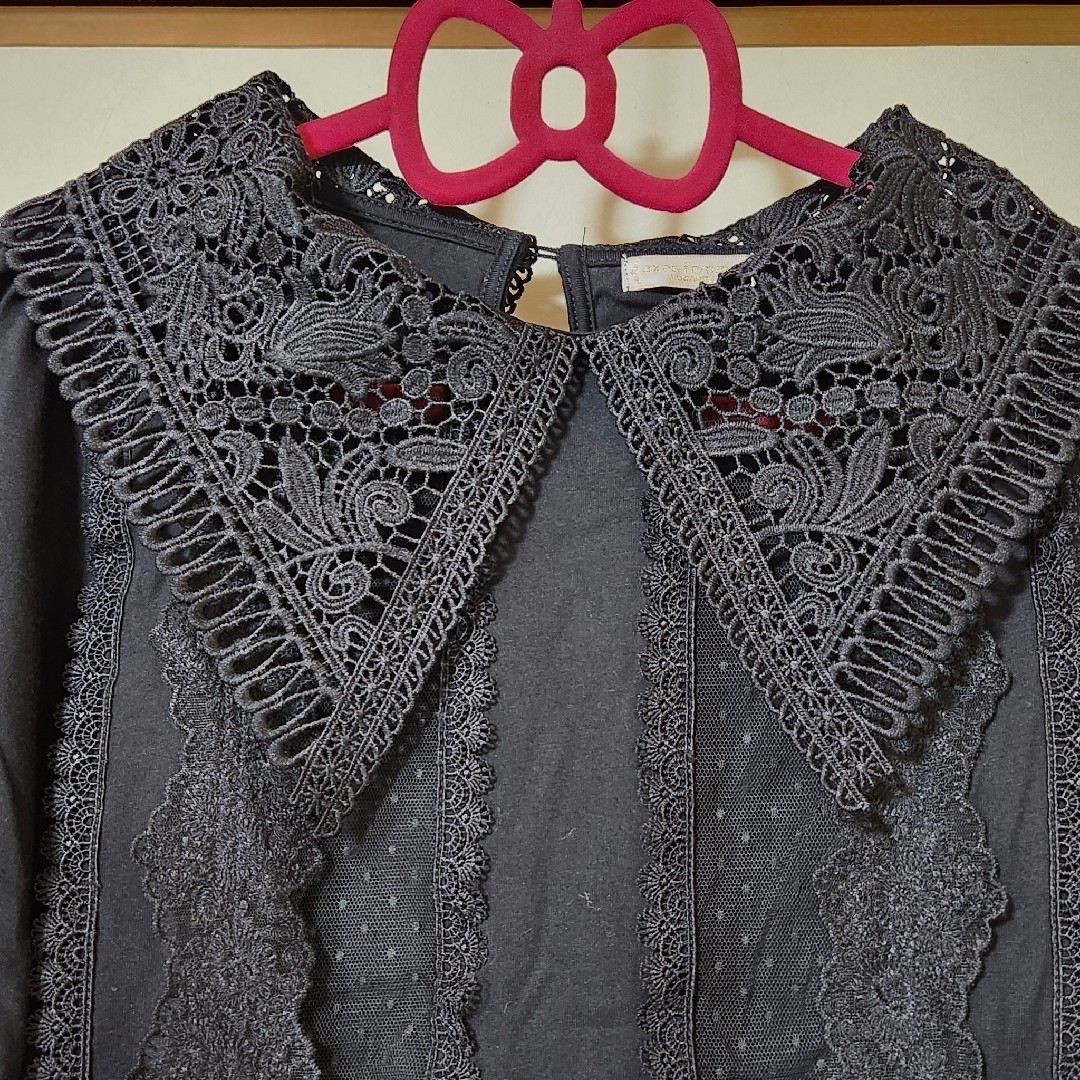 axes femme(アクシーズファム)のアクシーズファム☆半袖カットソー☆襟レース☆ブラック レディースのトップス(カットソー(半袖/袖なし))の商品写真