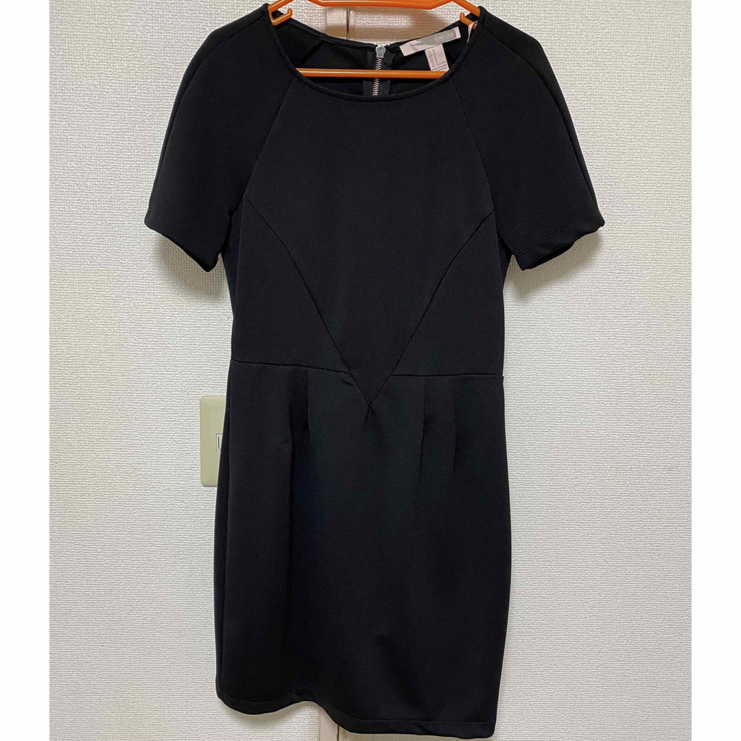 FOREVER 21(フォーエバートゥエンティーワン)のforever21 タック入りワンピース フォーエバー21 レディースのワンピース(ひざ丈ワンピース)の商品写真