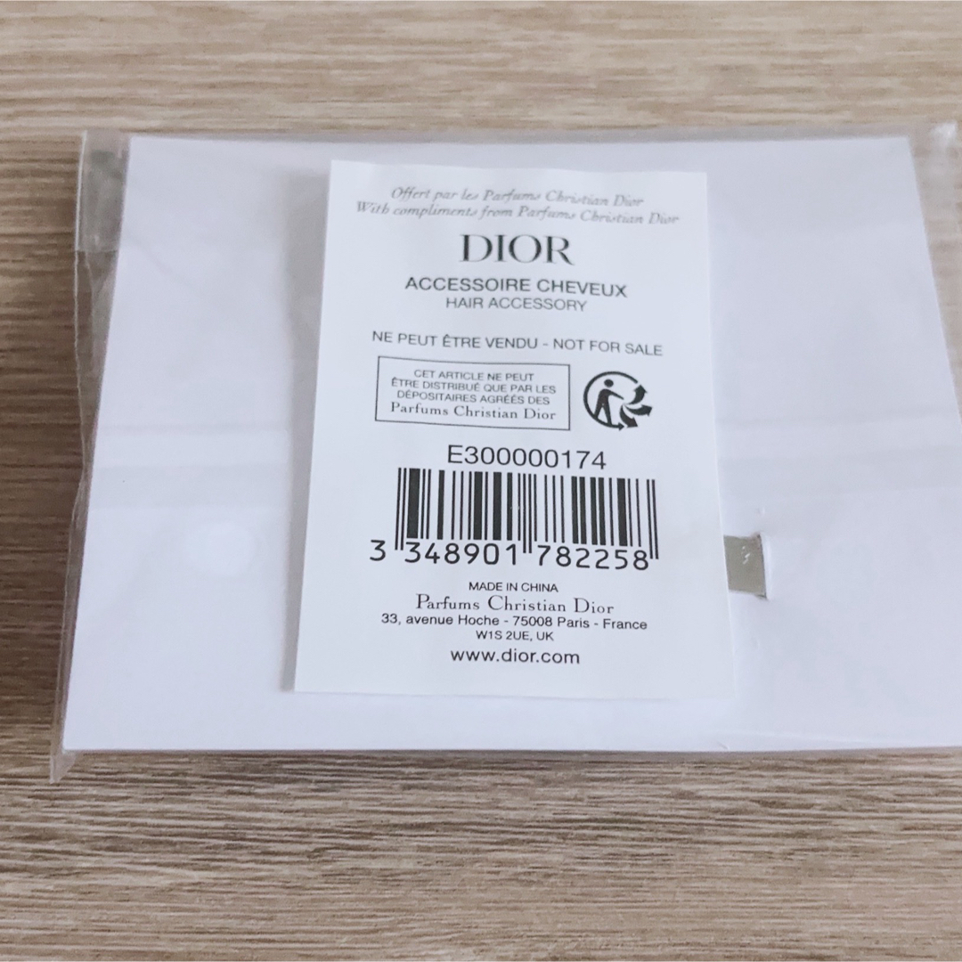 Dior(ディオール)のDior ディオール　バックステージ ヘアクリップ　 レディースのヘアアクセサリー(ヘアピン)の商品写真