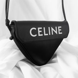セリーヌ(CELINE)の美品 セリーヌ トライアングル バッグ ブラック レザー ショルダーバッグ ロゴ(ショルダーバッグ)