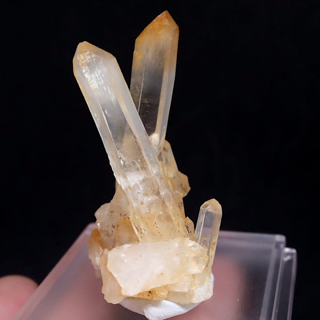 マンゴークォーツ ハロイサイト 水晶 13.7g MQ019 鉱物 天然石 原石 エンタメ/ホビーのコレクション(その他)の商品写真