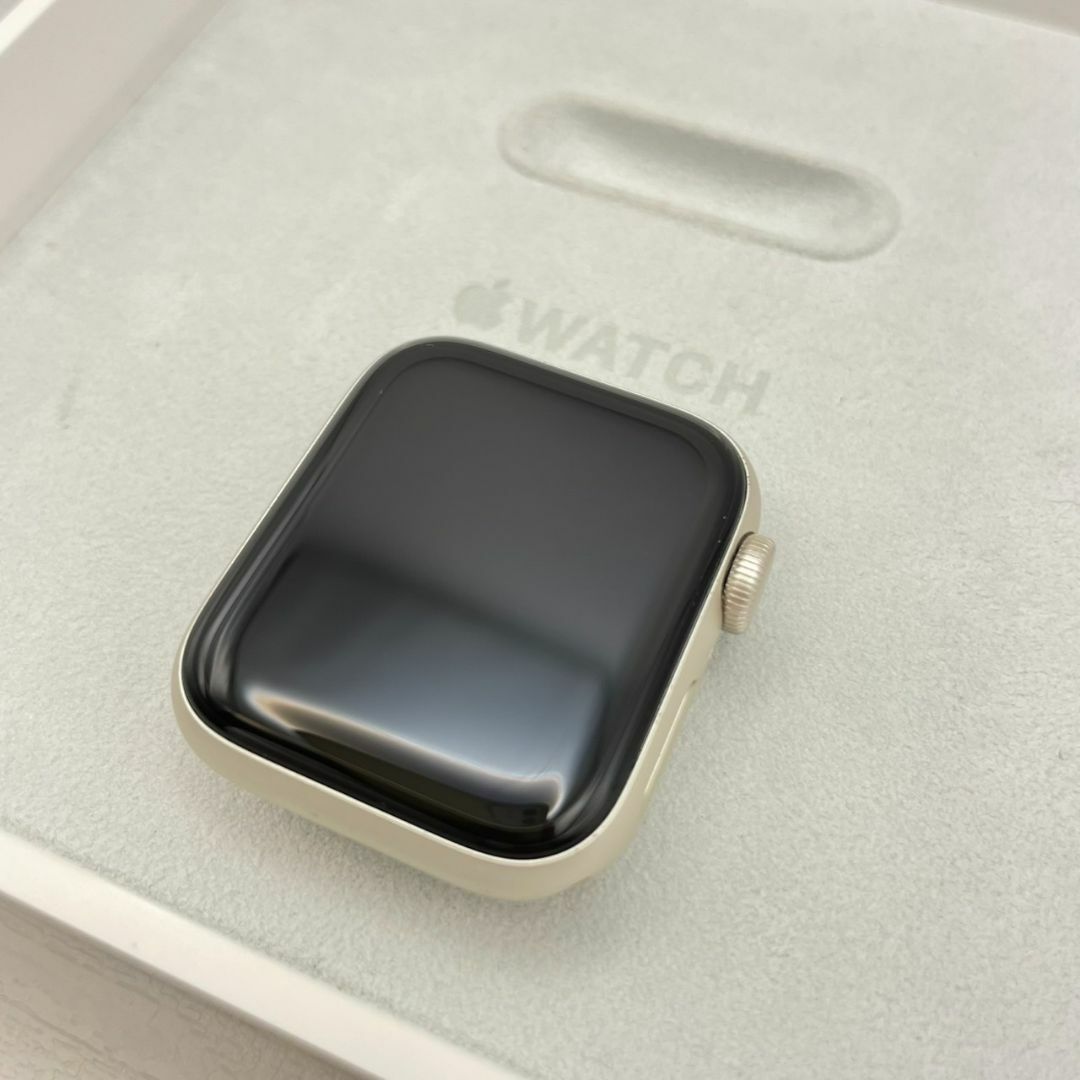 Apple Watch(アップルウォッチ)の【美品】BT100％ SE2 アップルウォッチ 保護カバー＋バンド＋充電器 レディースのファッション小物(腕時計)の商品写真