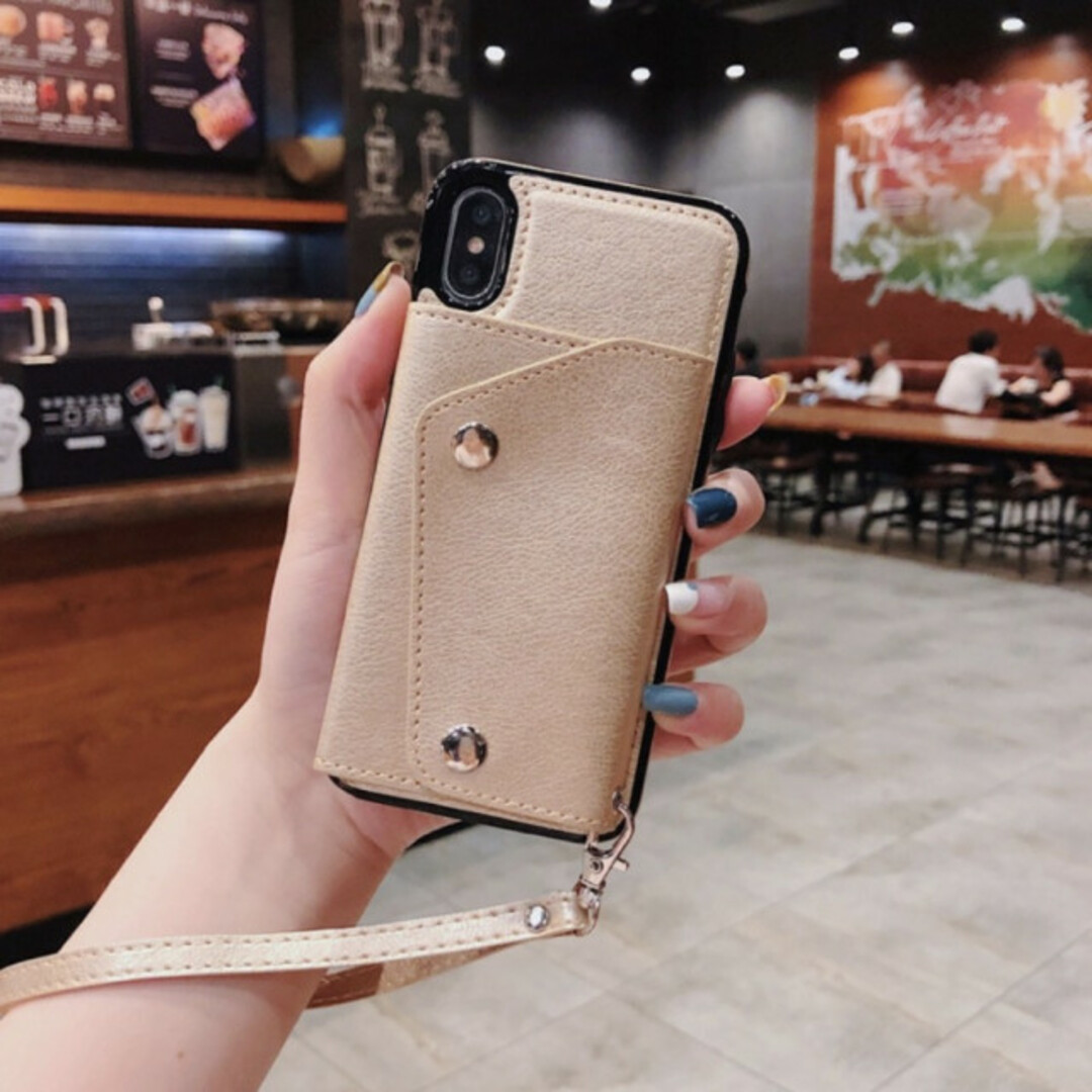 値下げ⚡️カードポケットiPhoneケース フェイクレザー 金 X XS カード スマホ/家電/カメラのスマホアクセサリー(iPhoneケース)の商品写真