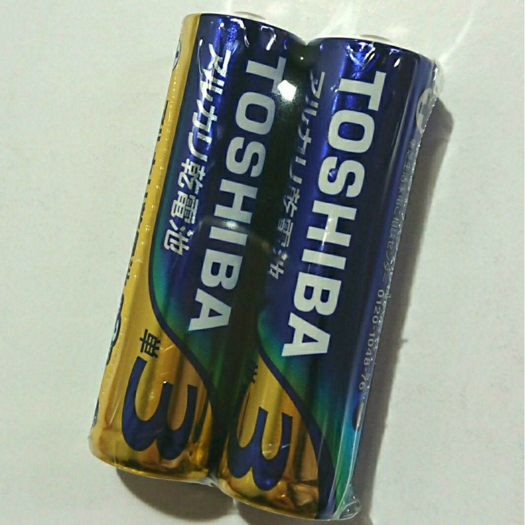 東芝(トウシバ)のセット商品お得 アルカリ乾電池単一形2本単三形10本単四形10本 単1単3単4  スマホ/家電/カメラのスマホ/家電/カメラ その他(その他)の商品写真