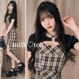 ミシェルマカロン(michellMacaron)の新品タグ付 ミシェルマカロン アンサンブルチェックワンピース ブラウン×ベージュ(ロングワンピース/マキシワンピース)