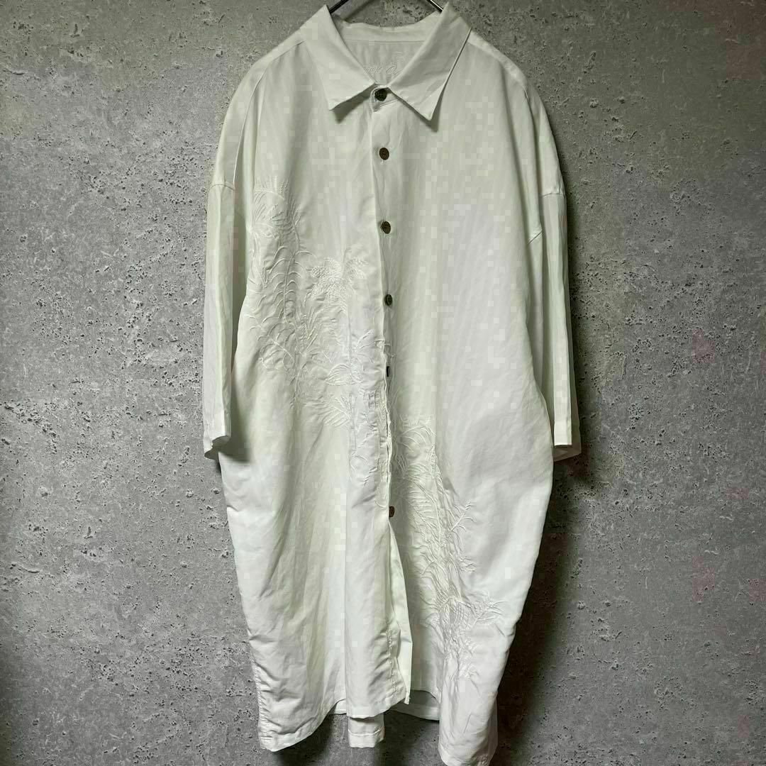 BAMBOO CAY バンブーケイ シャツ 半袖 アロハ 刺繍 ゆるダボ XL メンズのトップス(Tシャツ/カットソー(半袖/袖なし))の商品写真