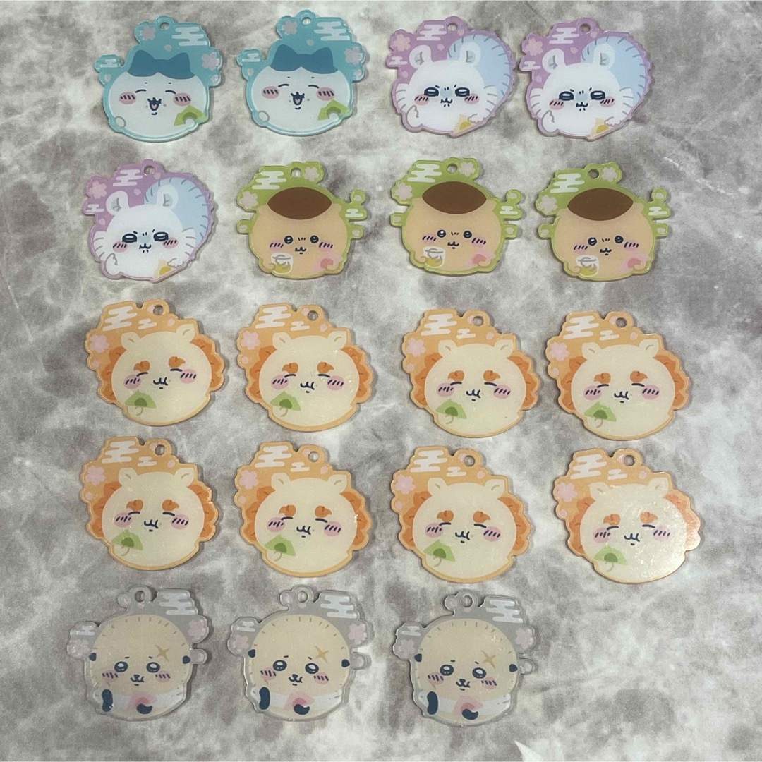 アクリルパーツ4cm カン付き ハンドメイドの素材/材料(各種パーツ)の商品写真