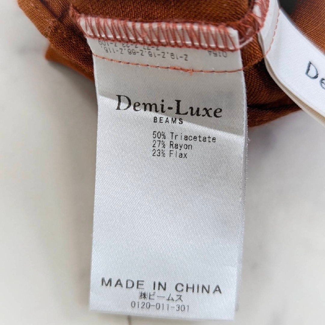 Demi-Luxe BEAMS(デミルクスビームス)の美品♪デミルクスビームス Demi-Luxe トリアセリネン ドルマンブラウス レディースのトップス(シャツ/ブラウス(半袖/袖なし))の商品写真