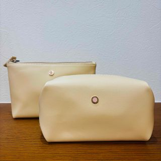 BVLGARI ブルガリ ポーチ ベージュ エミレーツ航空　2個セット